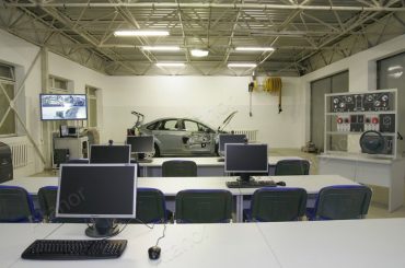 Учебная лаборатория «Устройство автомобиля»
