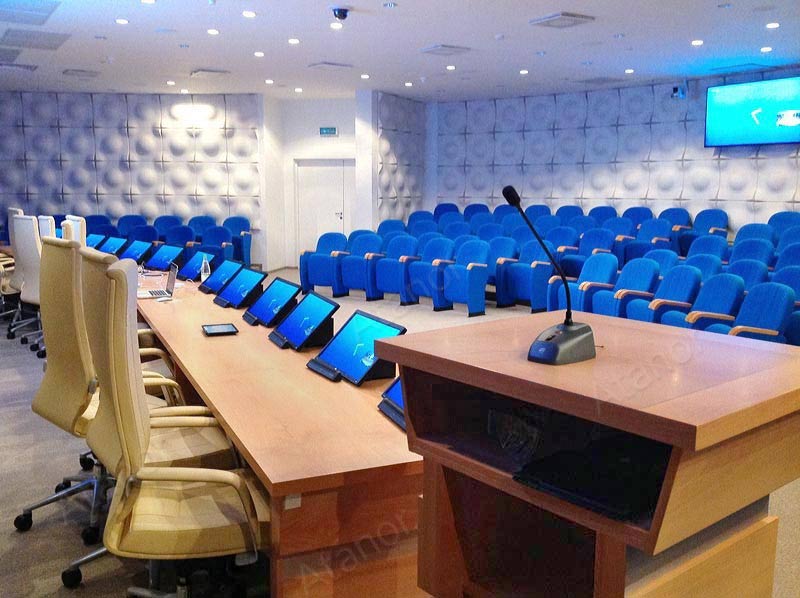 Конференц-зал промышленного предприятия «СОГАЗ»