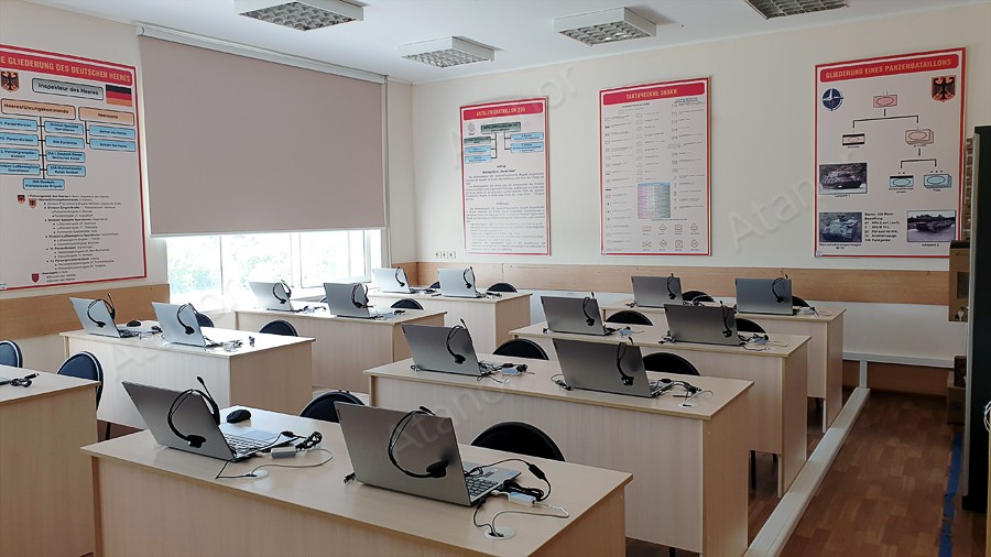 Лингафонный кабинет для Московского высшего военного командного училища