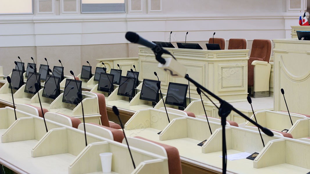 Конгресс-система в зале заседаний Госсовета республики Удмуртия